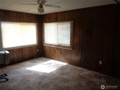 50 Cherokee Road Omak WA 98841