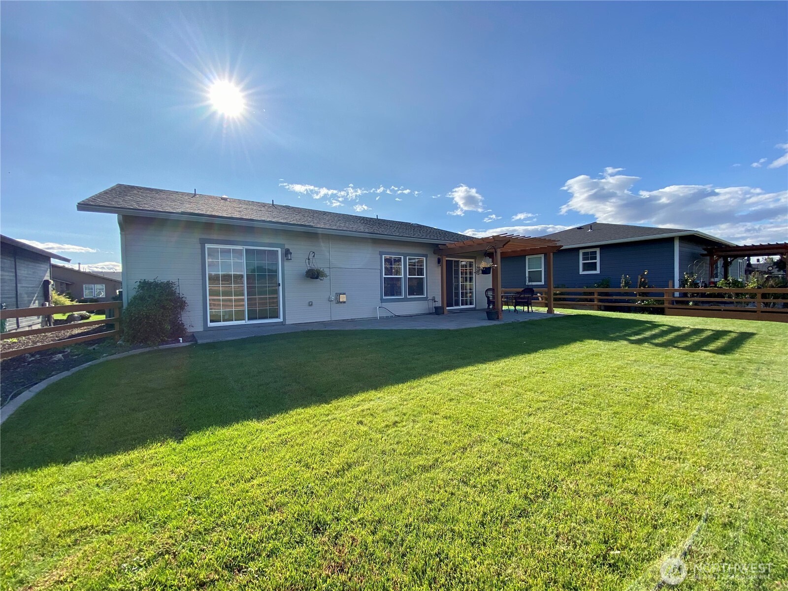 8021 Vialago Parkway Zillah WA 98953