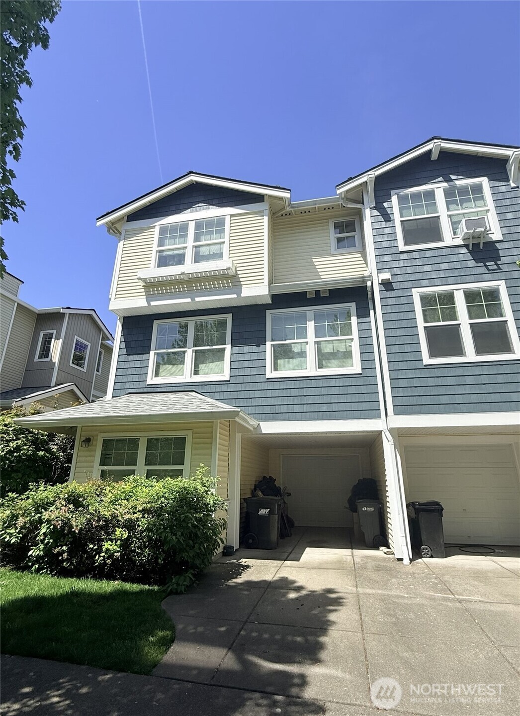6825 Holly Park Drive S Seattle WA 98118