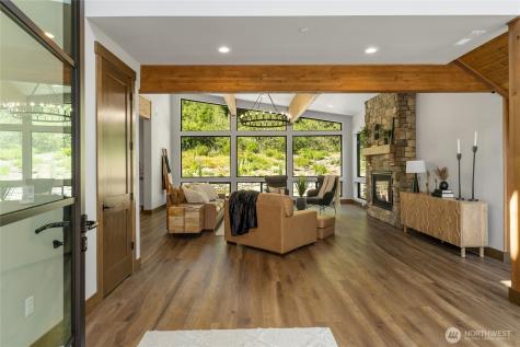 2040 Coal Mine Way Cle Elum WA 98922