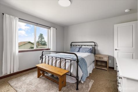 1070 Halsey Drive Coupeville WA 98239