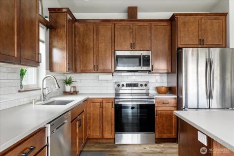 1070 Halsey Drive Coupeville WA 98239