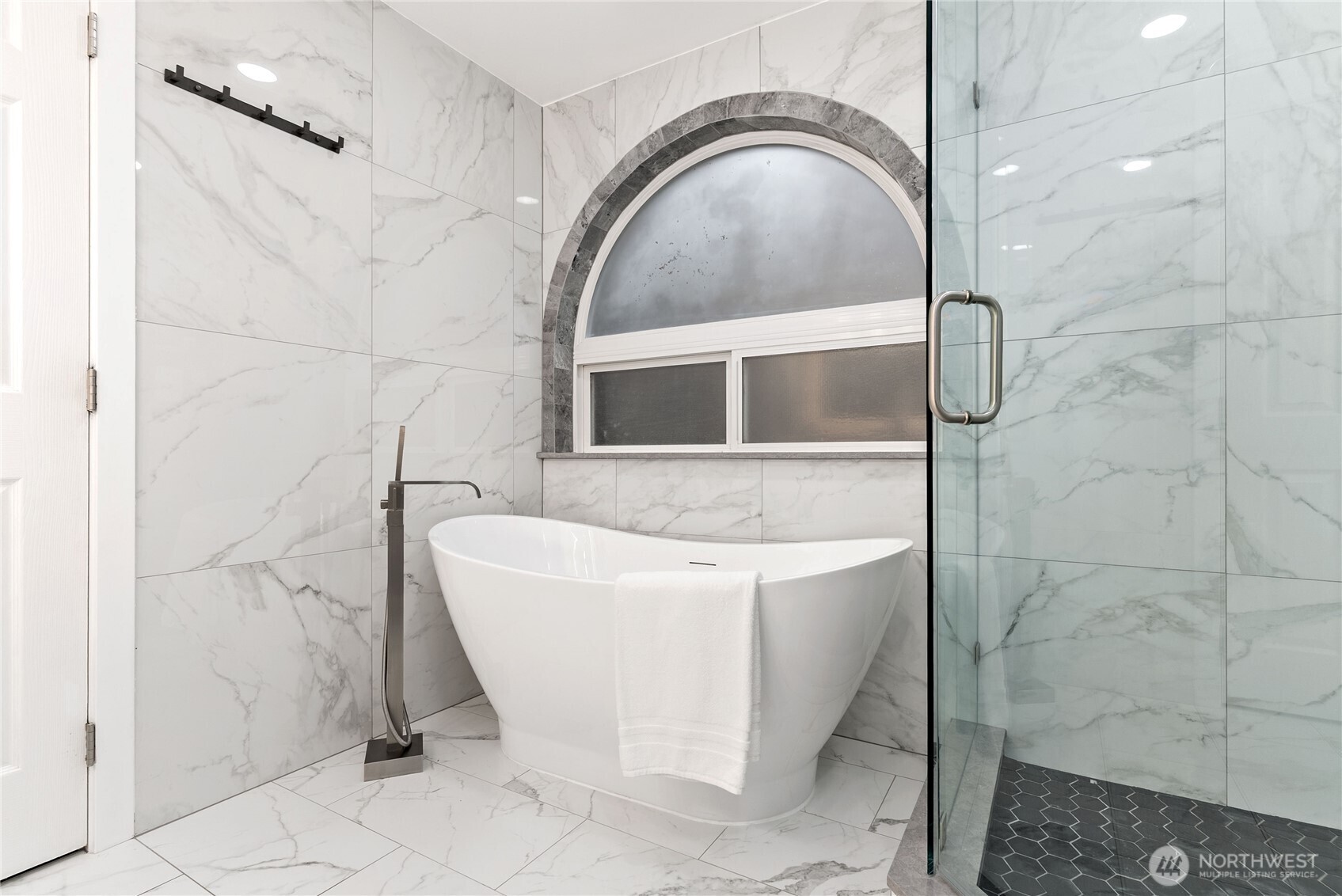 1409 S 87th Street Tacoma WA 98444