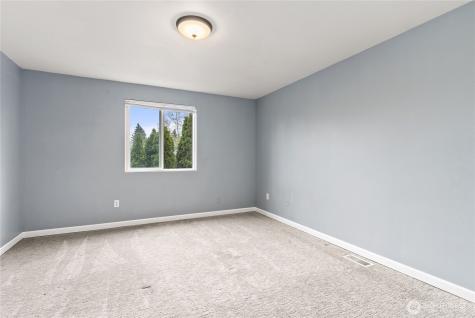 1409 S 87th Street Tacoma WA 98444