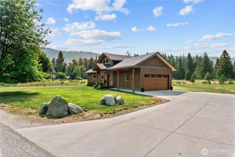 12503 Shore Street Leavenworth WA 98826