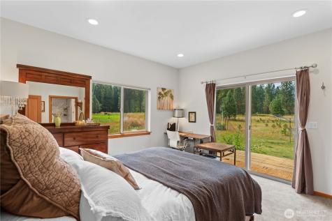 12503 Shore Street Leavenworth WA 98826