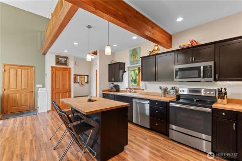 12503 Shore Street Leavenworth WA 98826