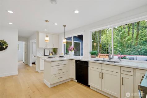 5605 140th Place SE Bellevue WA 98006