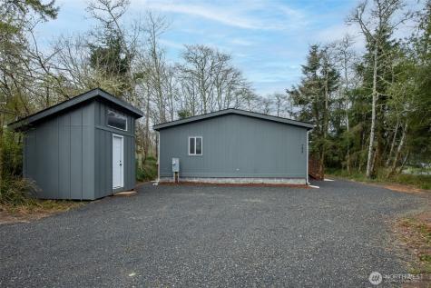 799 Edgewood Avenue NE Ocean Shores WA 98569