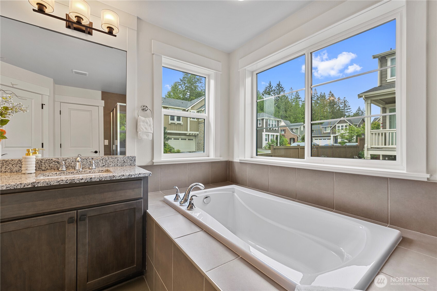 1431 243rd Place NE Sammamish WA 98074