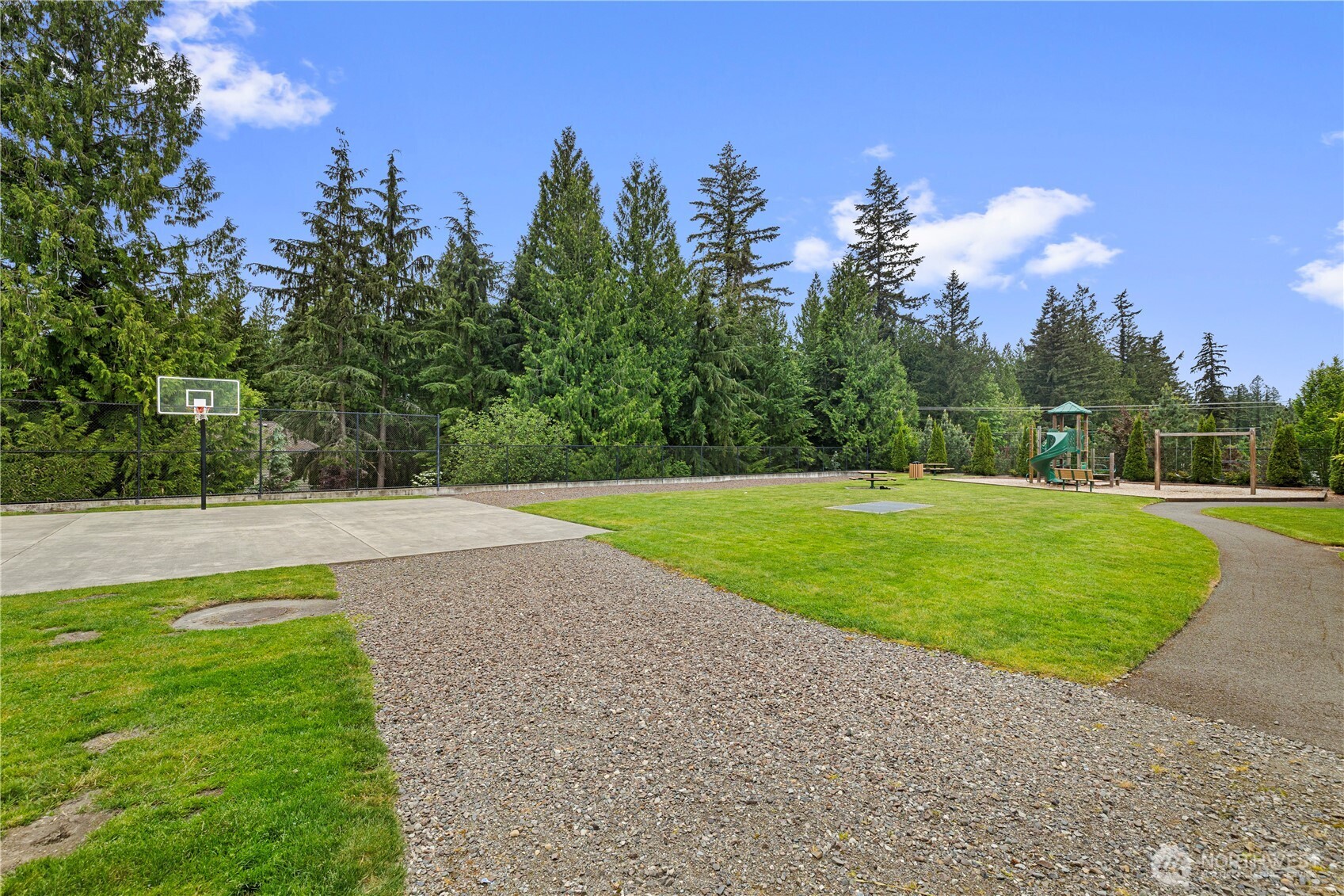 1431 243rd Place NE Sammamish WA 98074