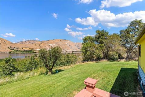 106 Silvest Road Orondo WA 98843