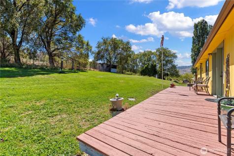 106 Silvest Road Orondo WA 98843