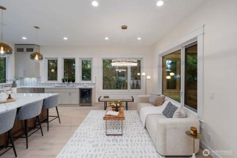 1322 165th Avenue NE Bellevue WA 98008