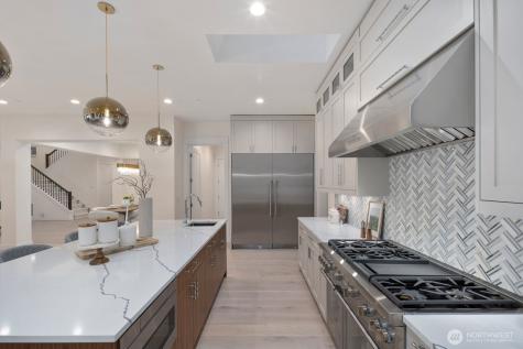 1322 165th Avenue NE Bellevue WA 98008