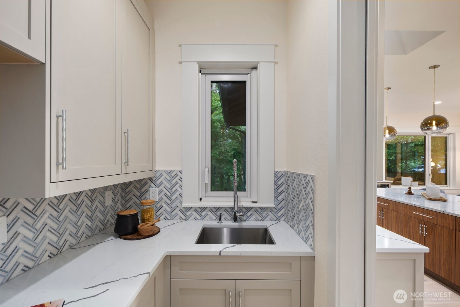 1322 165th Avenue NE Bellevue WA 98008