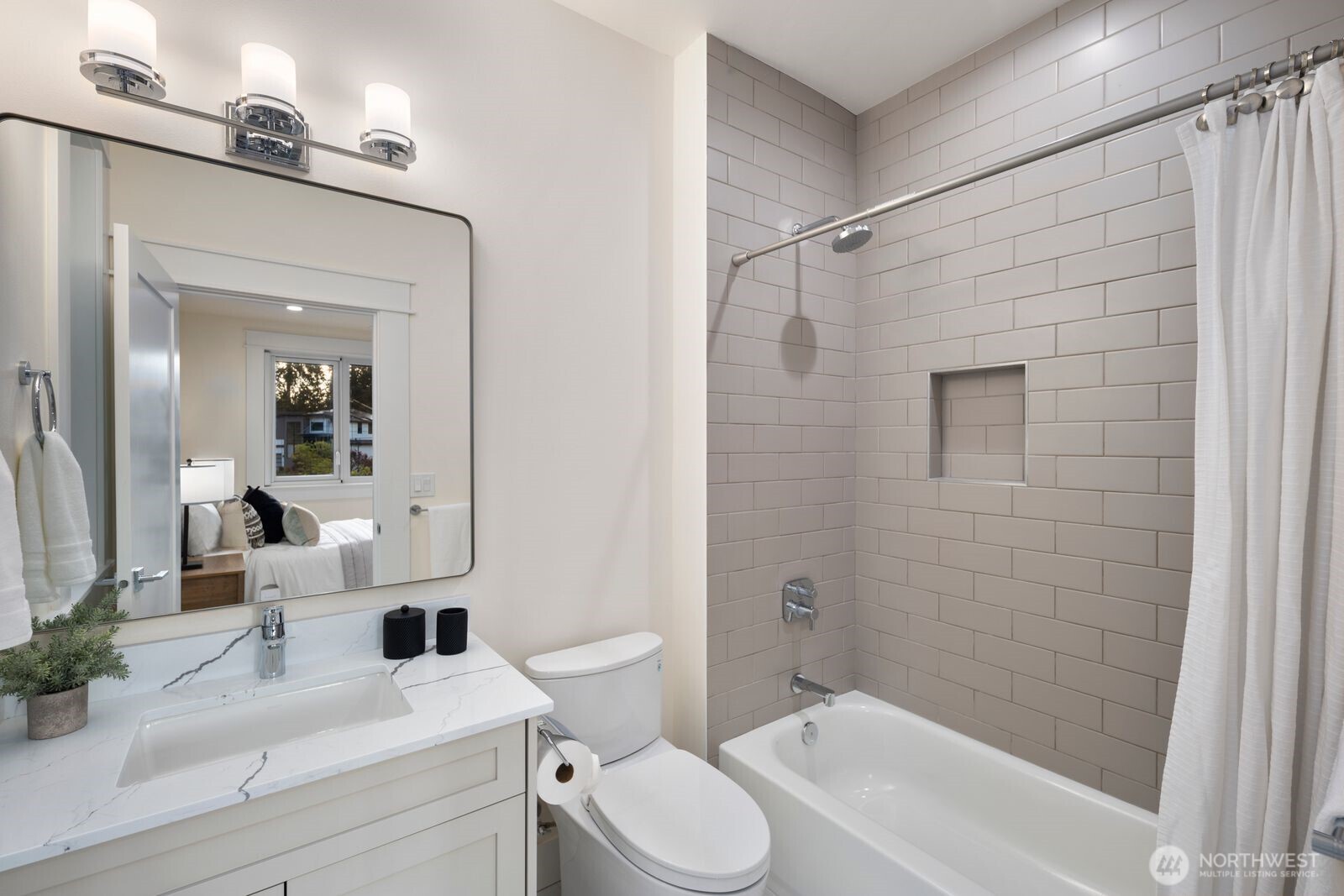 1322 165th Avenue NE Bellevue WA 98008