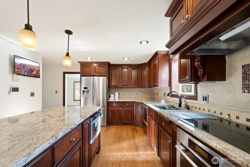 2410 304th Street E Roy WA 98580