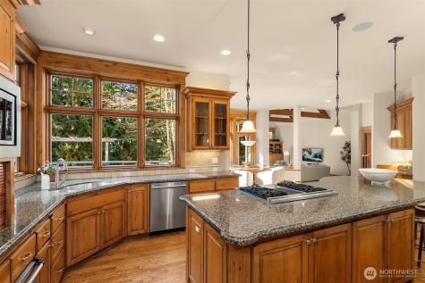 12419 205th Place NE Woodinville WA 98077
