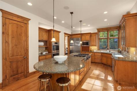 12419 205th Place NE Woodinville WA 98077