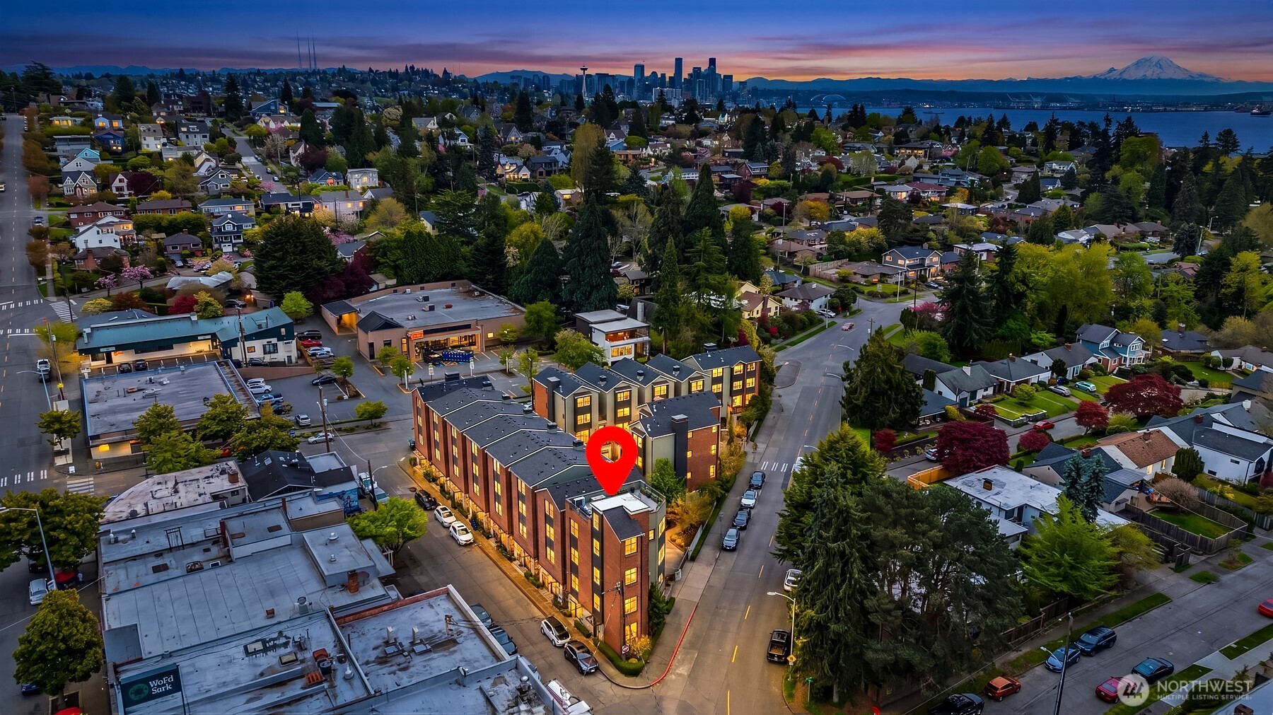 3215 W Lynn Street Seattle WA 98199