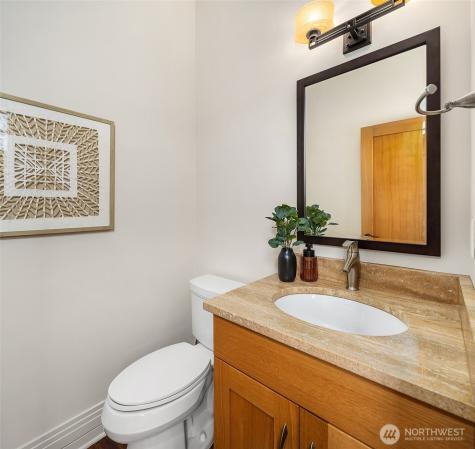 3215 W Lynn Street Seattle WA 98199