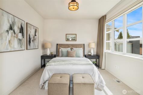 3215 W Lynn Street Seattle WA 98199