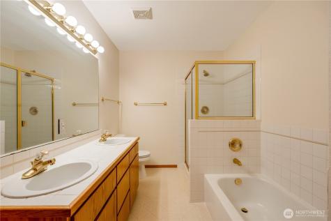 15606 Cascadian Way Bothell WA 98012