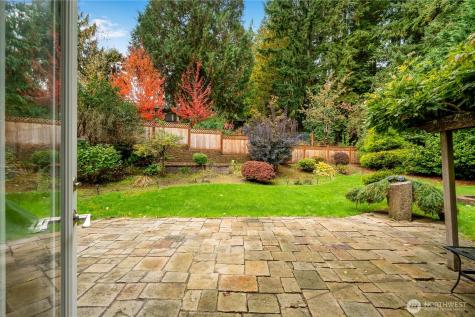 15606 Cascadian Way Bothell WA 98012