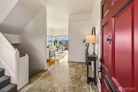 1225 9th Avenue W Seattle WA 98119
