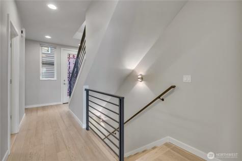3639 13th Avenue W Seattle WA 98119