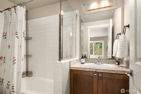 3046 128th Avenue SE Bellevue WA 98005