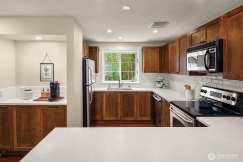 3046 128th Avenue SE Bellevue WA 98005