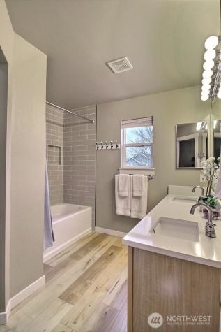 34702 SE Kinsey Street Snoqualmie WA 98065