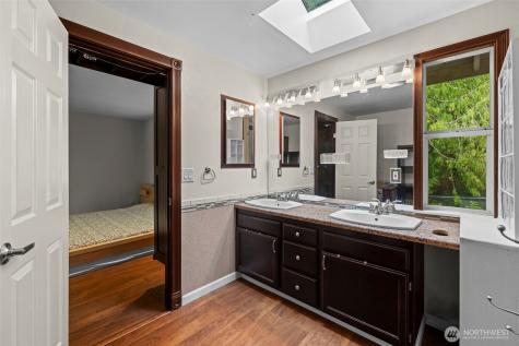 3615 170th Street SW Lynnwood WA 98037