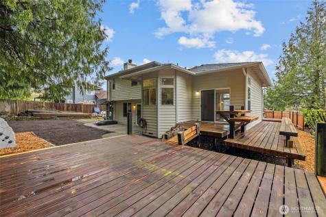 3615 170th Street SW Lynnwood WA 98037