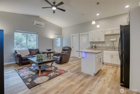 616 Sunset Avenue NE Ocean Shores WA 98569