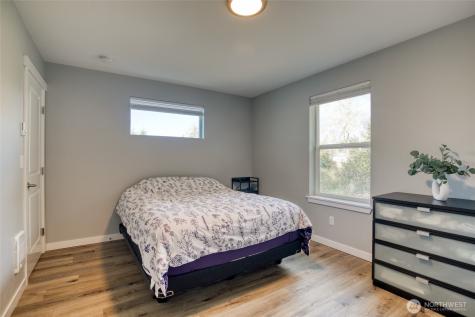616 Sunset Avenue NE Ocean Shores WA 98569