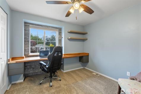 603 95th Drive SE Lake Stevens WA 98258