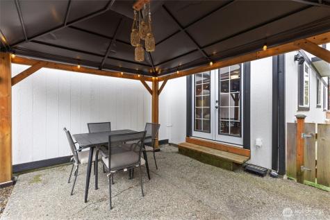 603 95th Drive SE Lake Stevens WA 98258