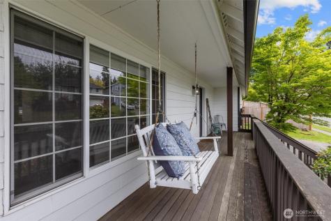 603 95th Drive SE Lake Stevens WA 98258