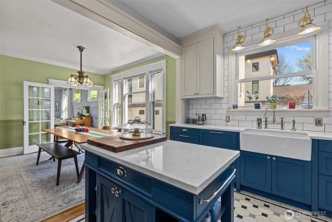 1609 N 50th Street Seattle WA 98103