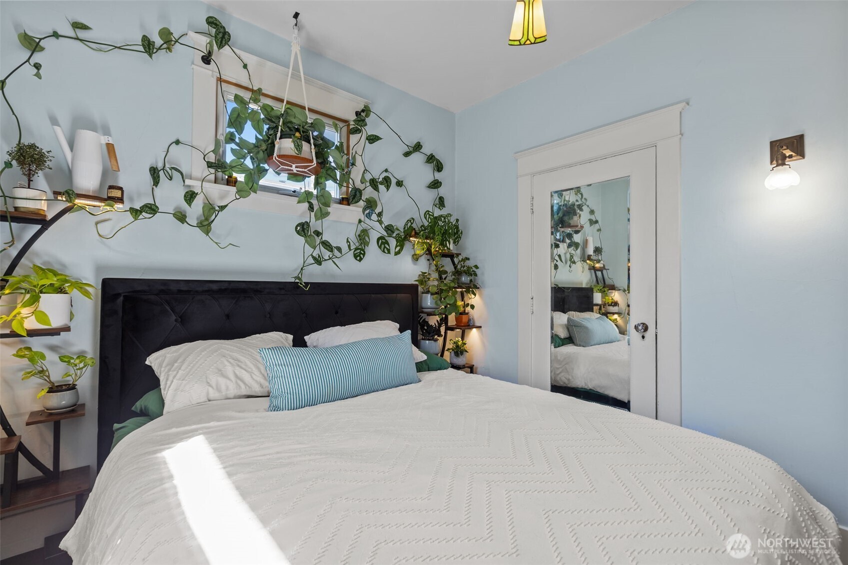 1609 N 50th Street Seattle WA 98103