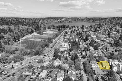 1609 N 50th Street Seattle WA 98103