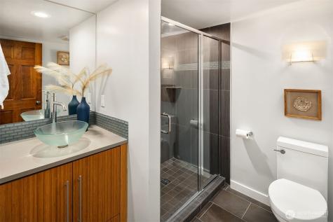 2234 108th Avenue SE Bellevue WA 98004