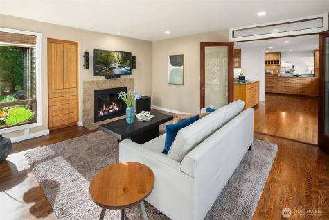 2234 108th Avenue SE Bellevue WA 98004