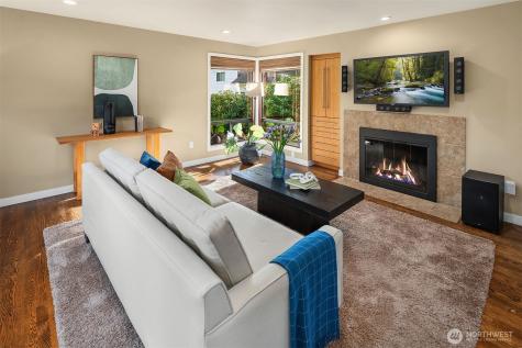 2234 108th Avenue SE Bellevue WA 98004