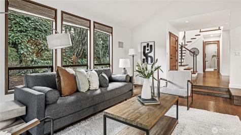 2234 108th Avenue SE Bellevue WA 98004