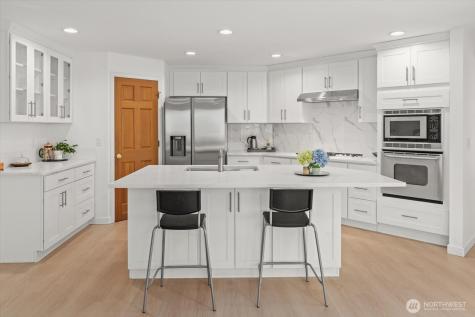10618 176th Court NE Redmond WA 98052