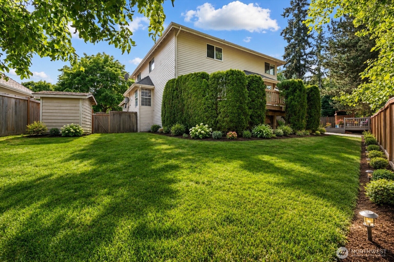10618 176th Court NE Redmond WA 98052